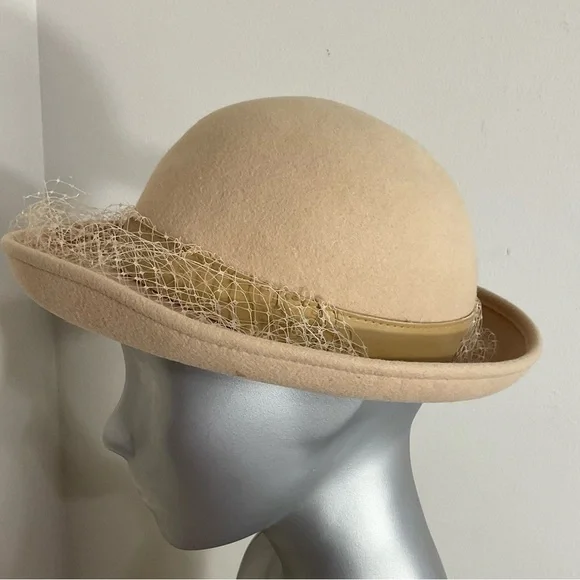 Vintage 80’s Spendide Designer’s Touch Wool Veiled Hat Taupe Netting USA - Picture 1 of 7